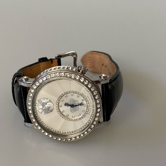 Juicy Couture Watch Lady’s Crystals Black Leather Band New Battery Working main image 13